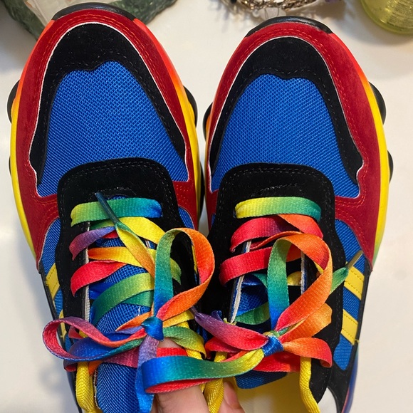 Colorblock Lace-up Platform Sneakers - Picture 3 of 5